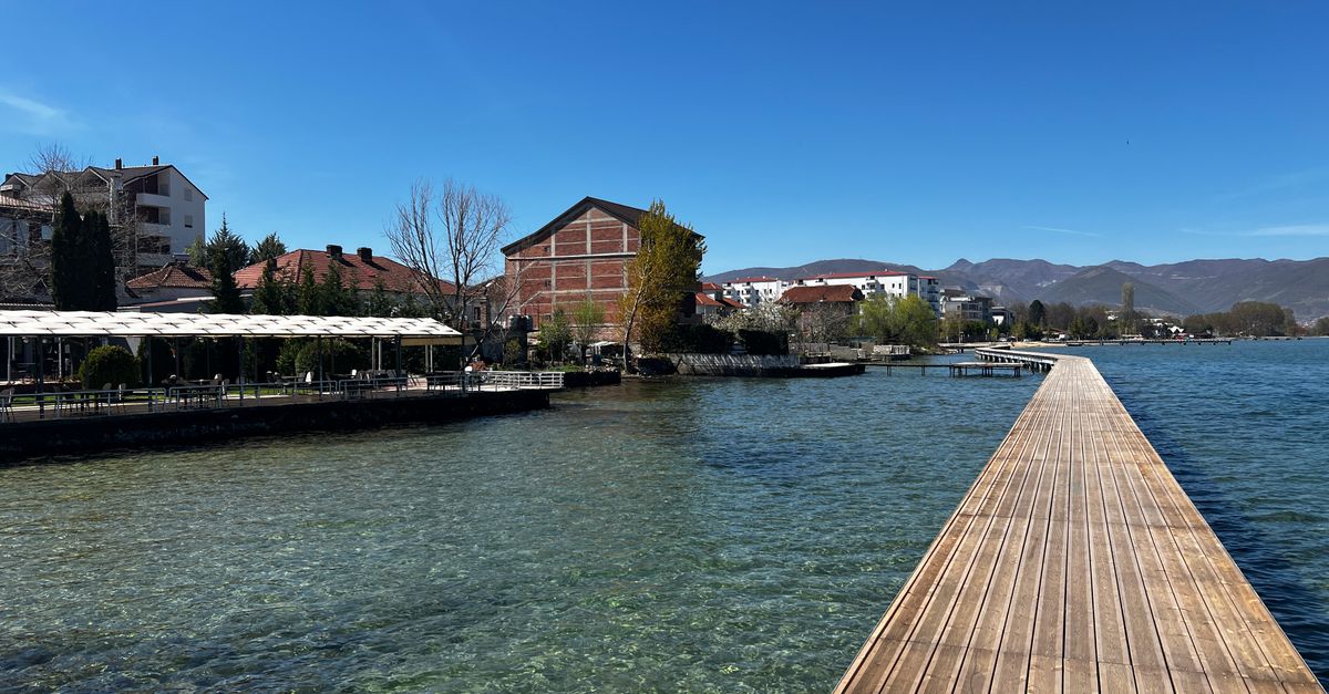 Promenada nad jeziorem Ochrydzkim