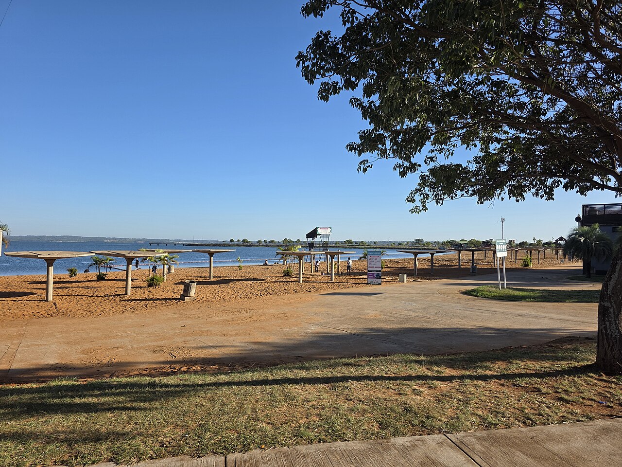 Costanera i plaża El Brete