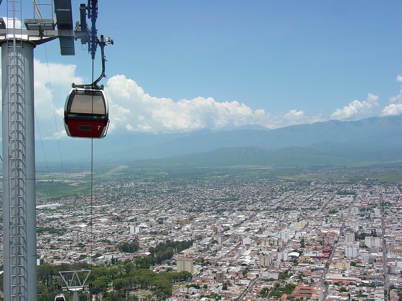 Kolejka linowa na Cerro San Bernardo