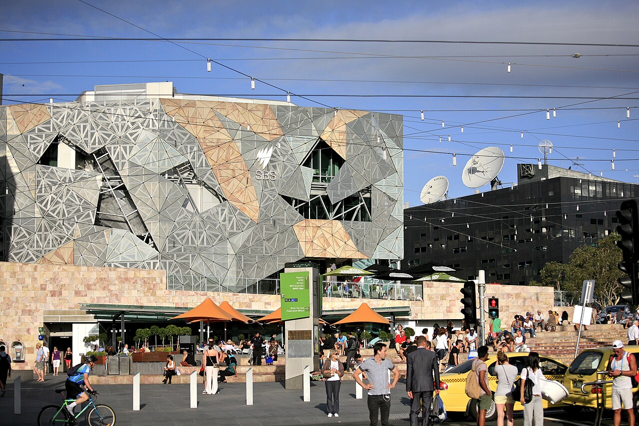 Federation Square i centrum Melbourne