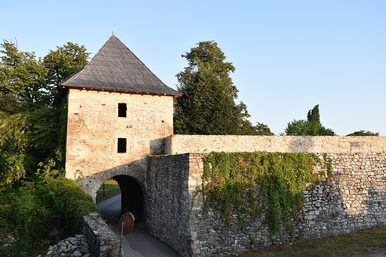 Twierdza Kastel