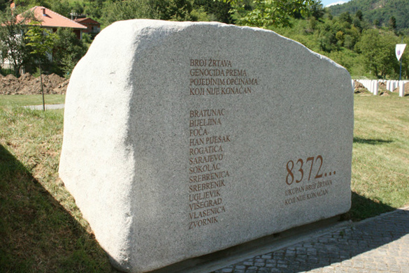 Memorial Potocari i cmentarz