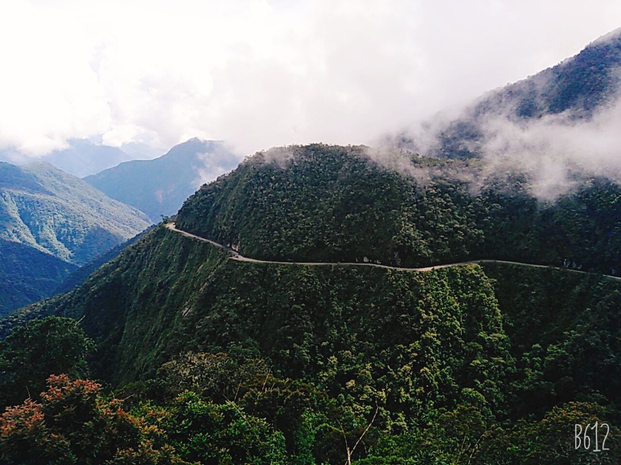 Zjazd rowerowy Yungas Road