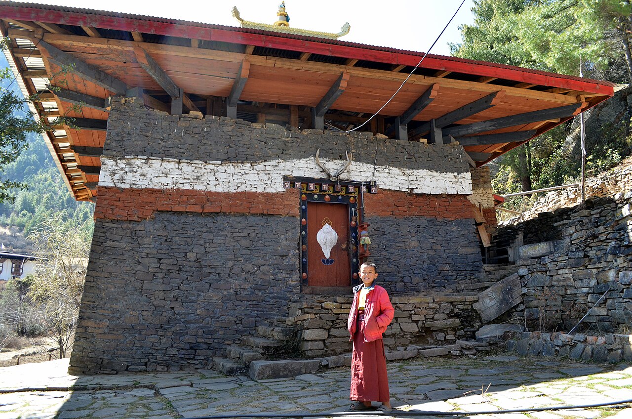 Lhakhang Nagpo
