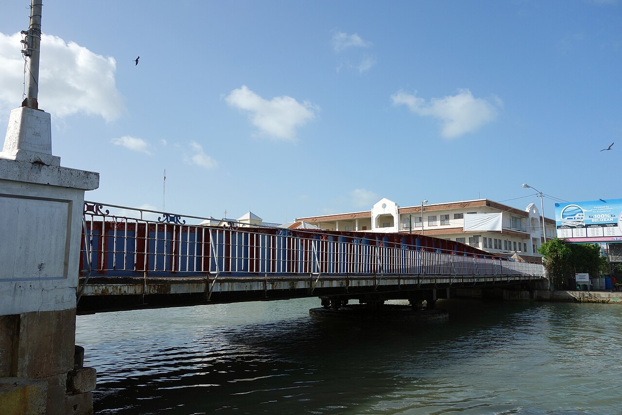 Zwodzony most Swing Bridge