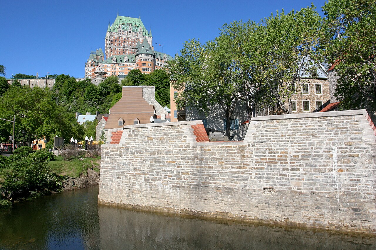 Hotel Château Frontenac i Place Royale