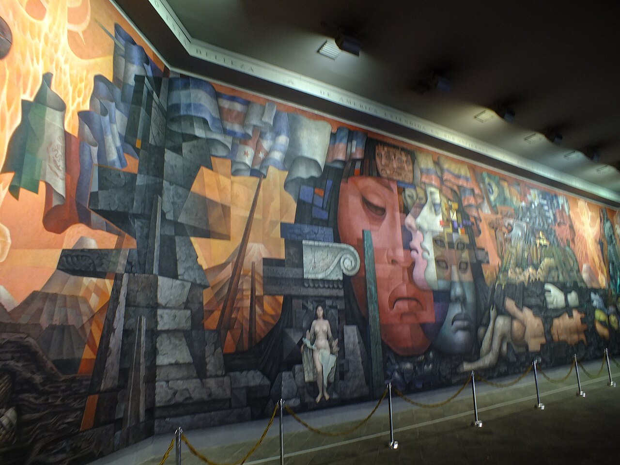 Mural Presencia de América Latina
