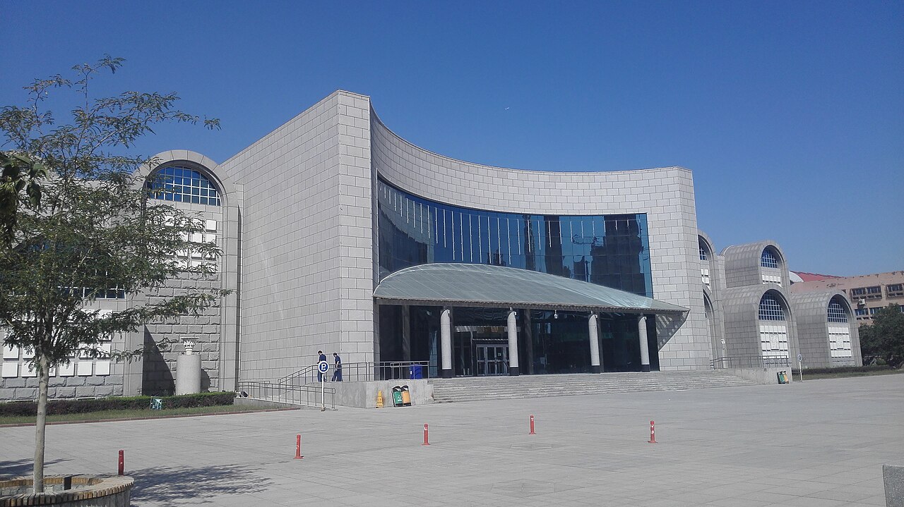 Muzeum Regionalne Xinjiangu