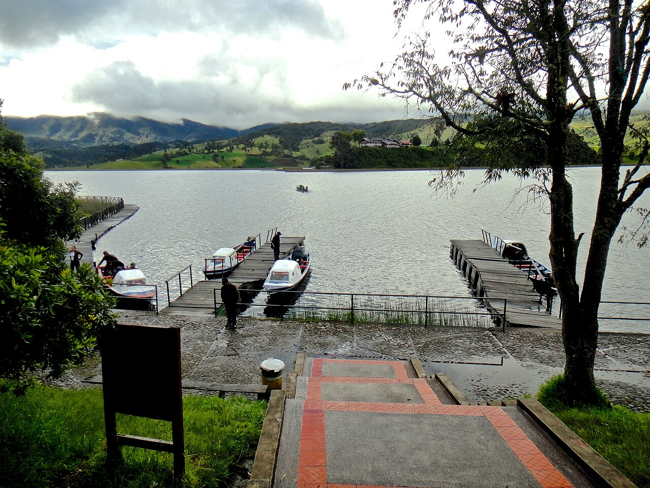 Laguna de la Cocha i wyspa La Corota
