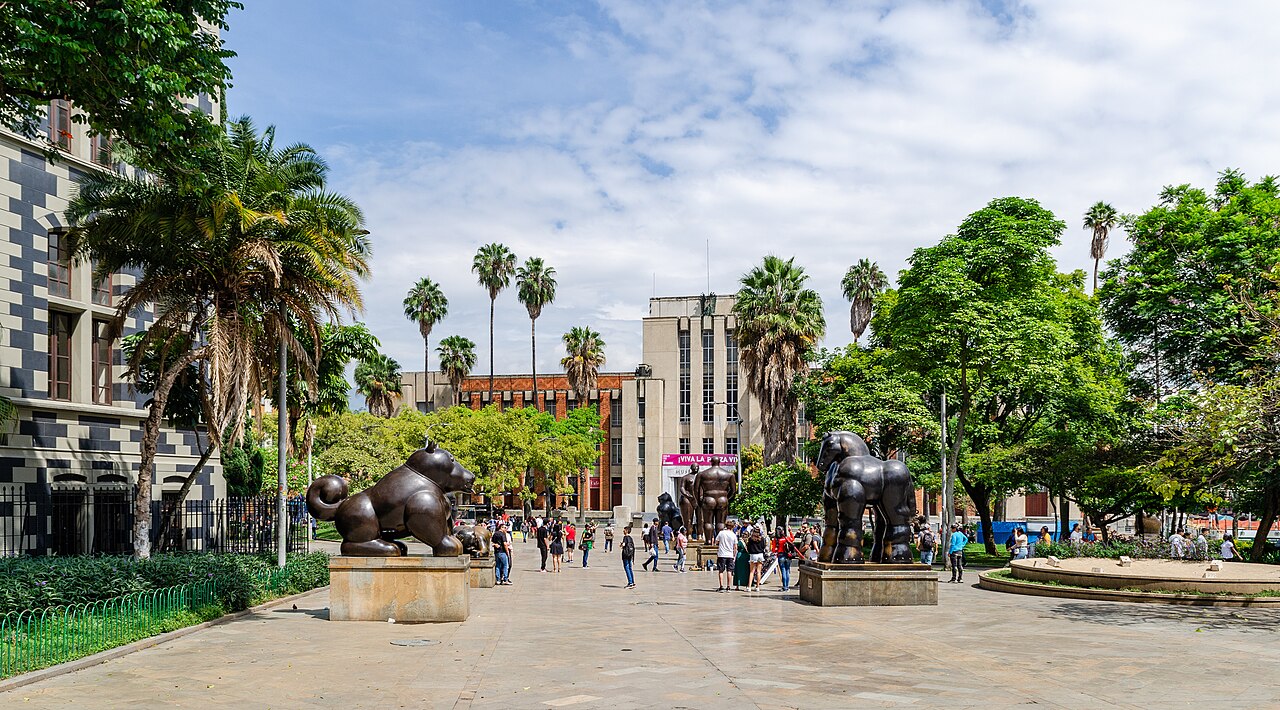 Plaza Botero i muzeum