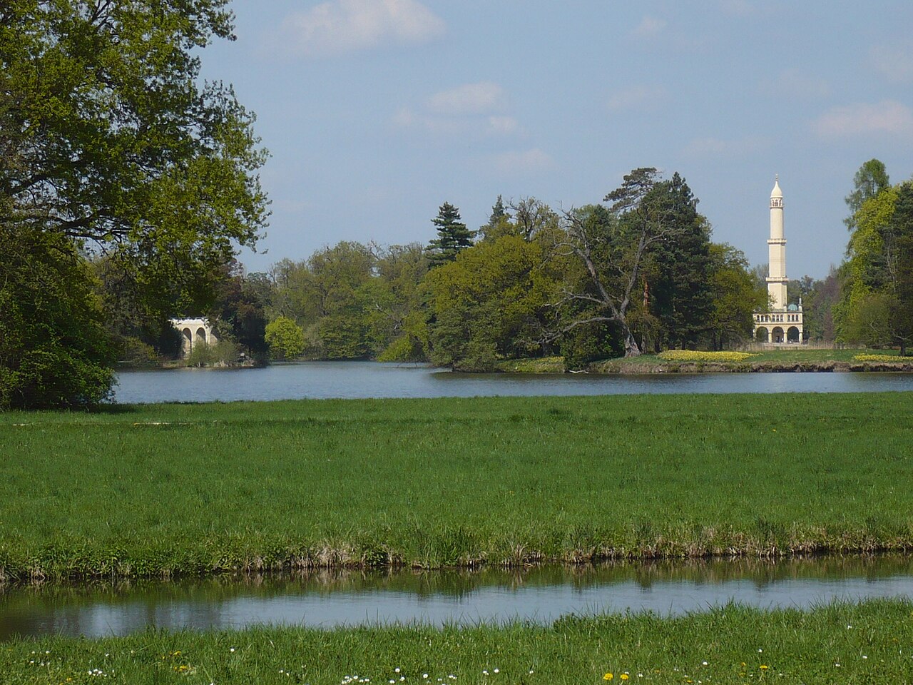 Minaret w parku Lednice