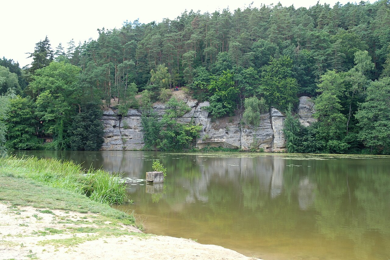 Staw Harasov