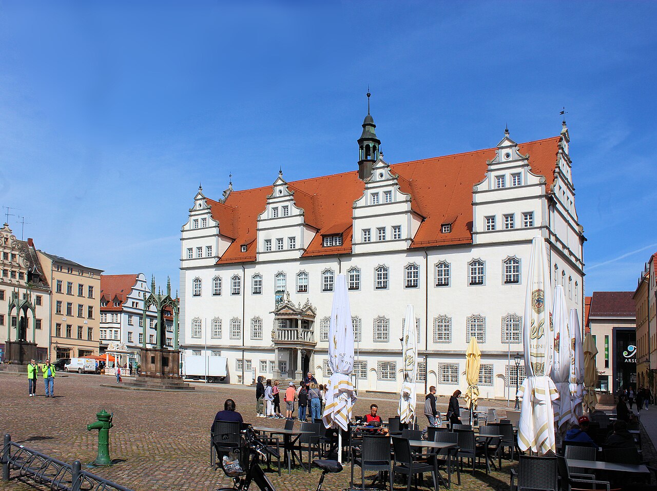 Rynek i ratusz