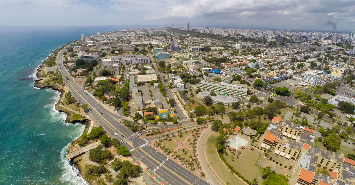 Malecón i ocean