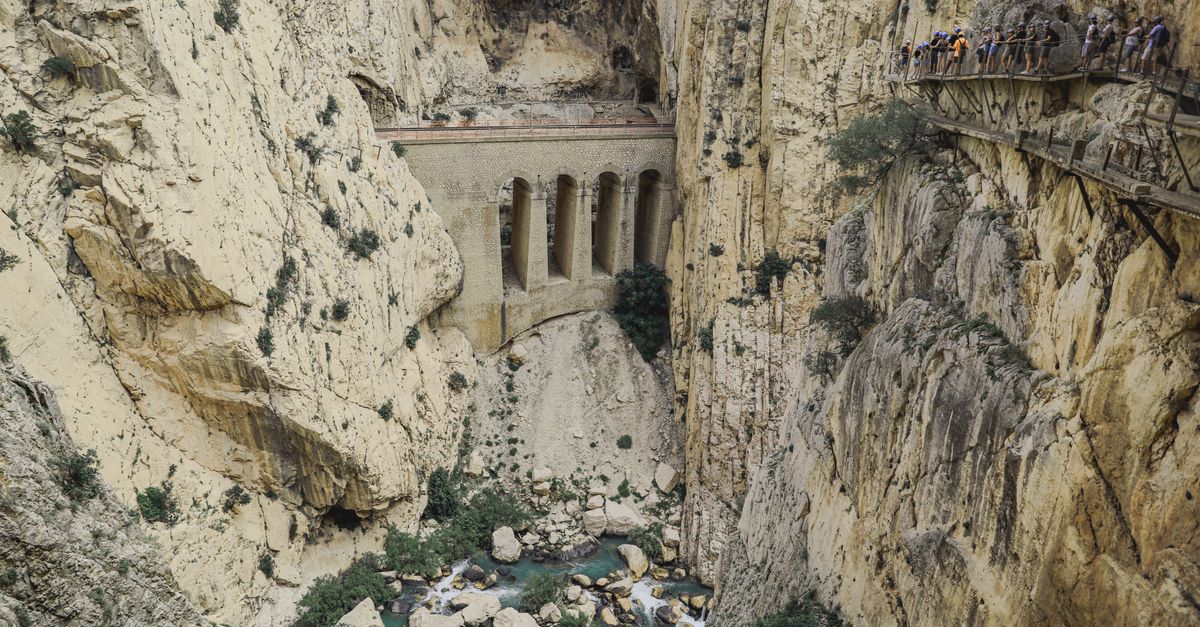 El Chorro i jezioro
