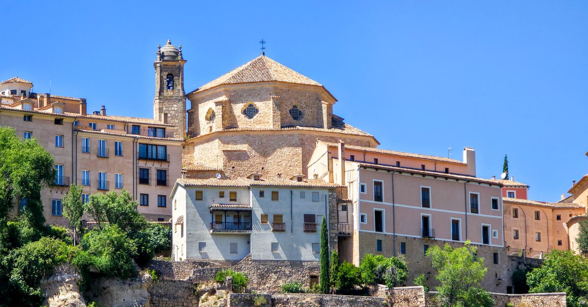 Casas Colgadas