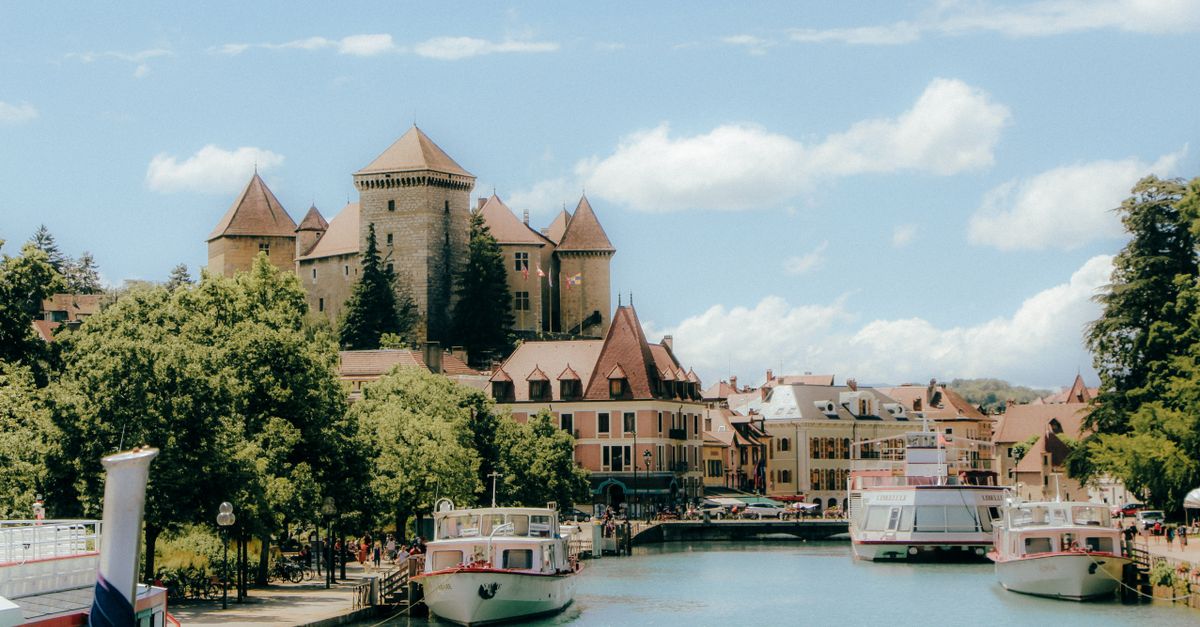 Zamek Annecy nad jeziorem