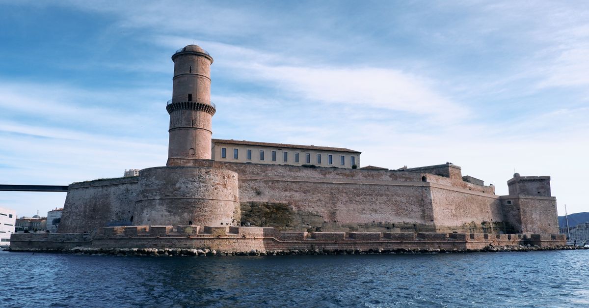 Vieux-Port i forteresse