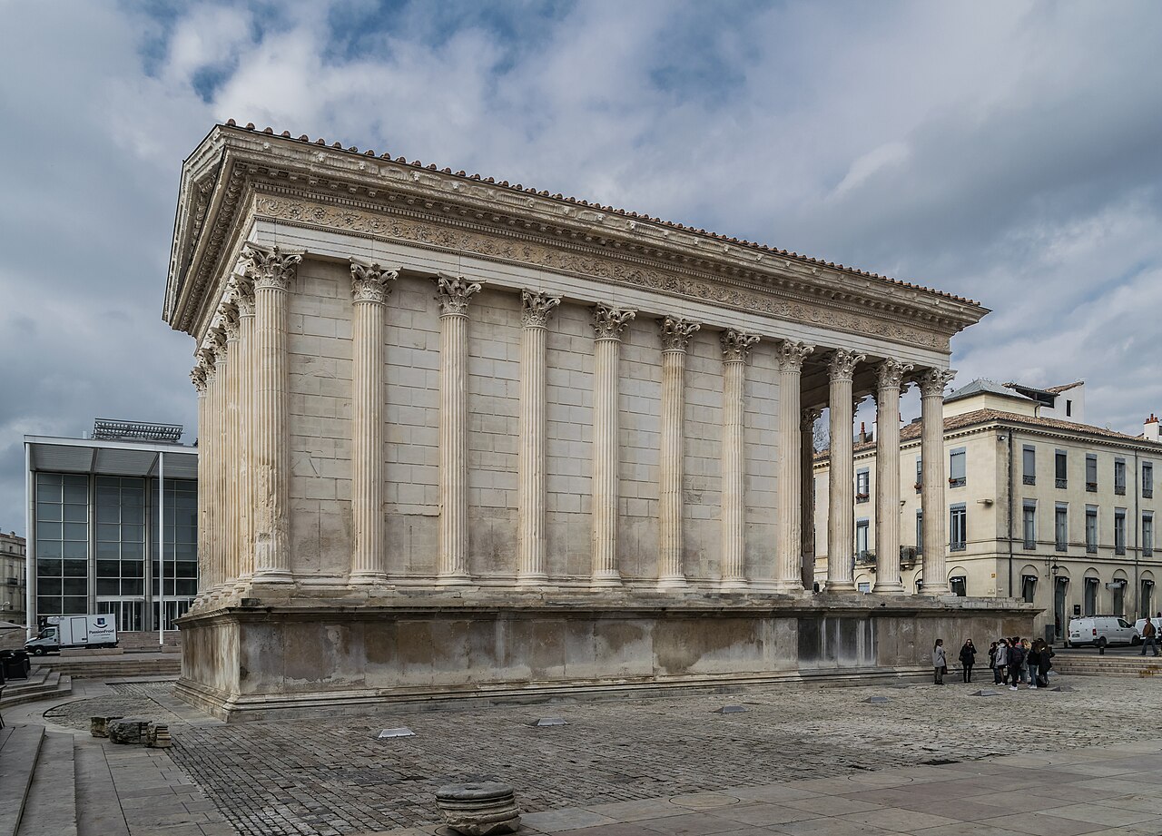 Maison Carrée