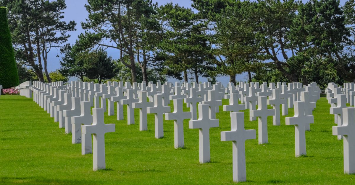 Omaha Beach i cmentarz w Colleville