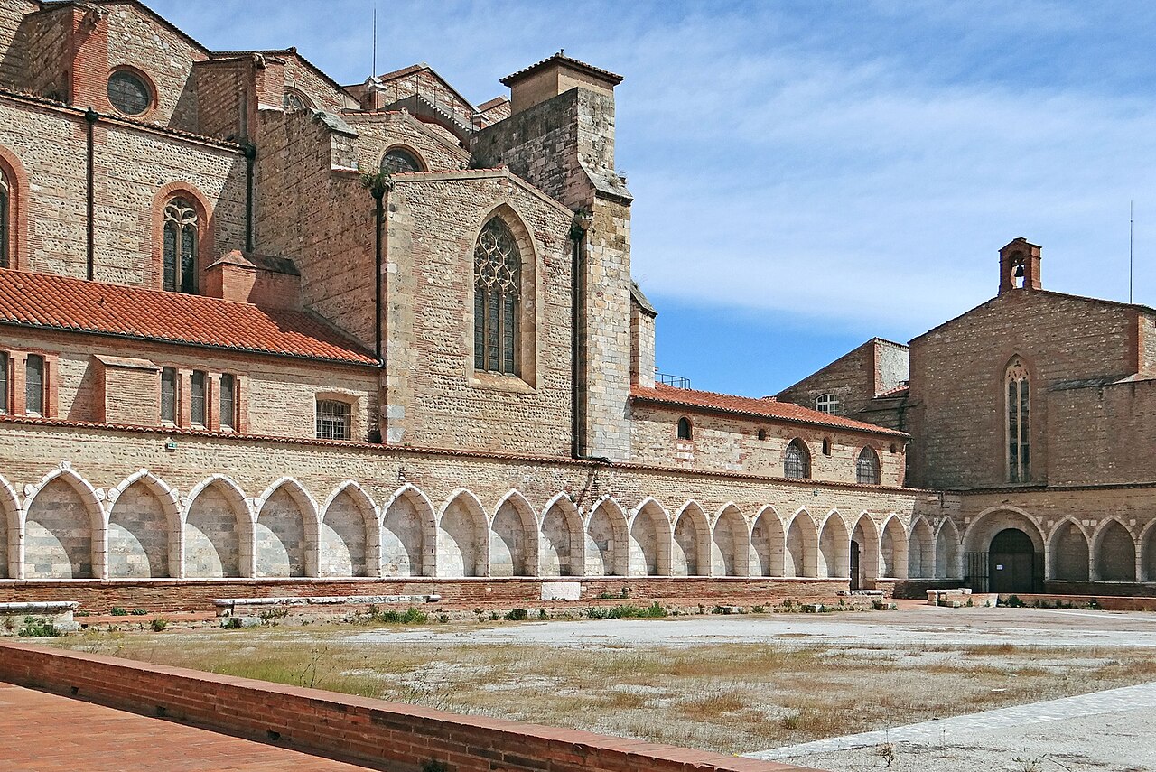 Katedra Saint-Jean-Baptiste i Campo Santo