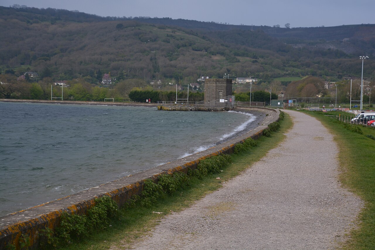Cheddar Reservoir i Strawberry Line