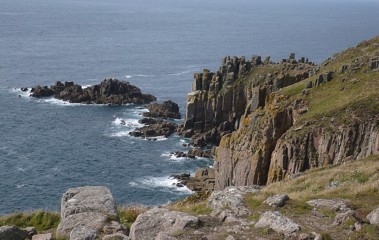 Klify Land's End i Longships