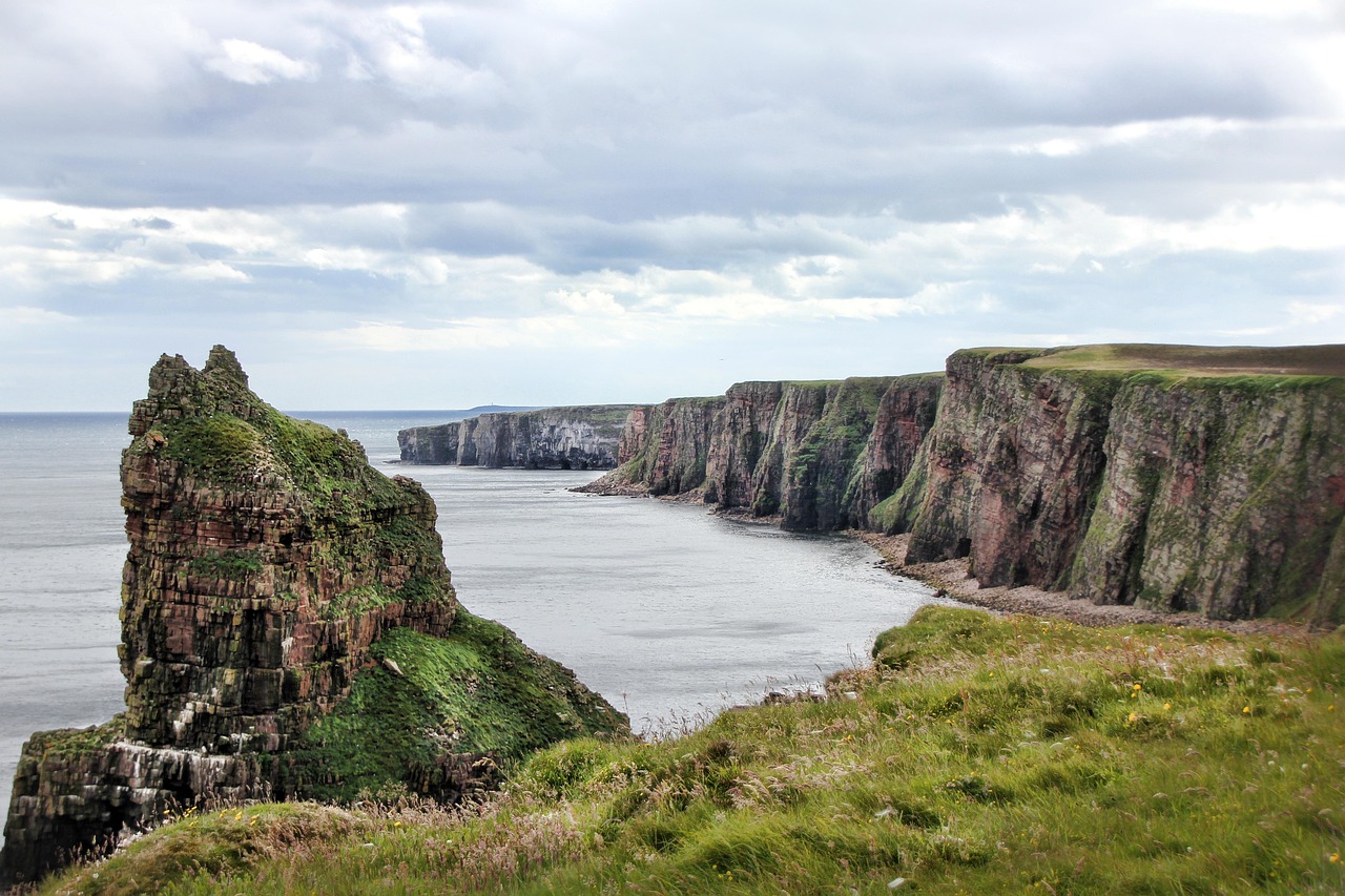 Klify i iglice Duncansby Head