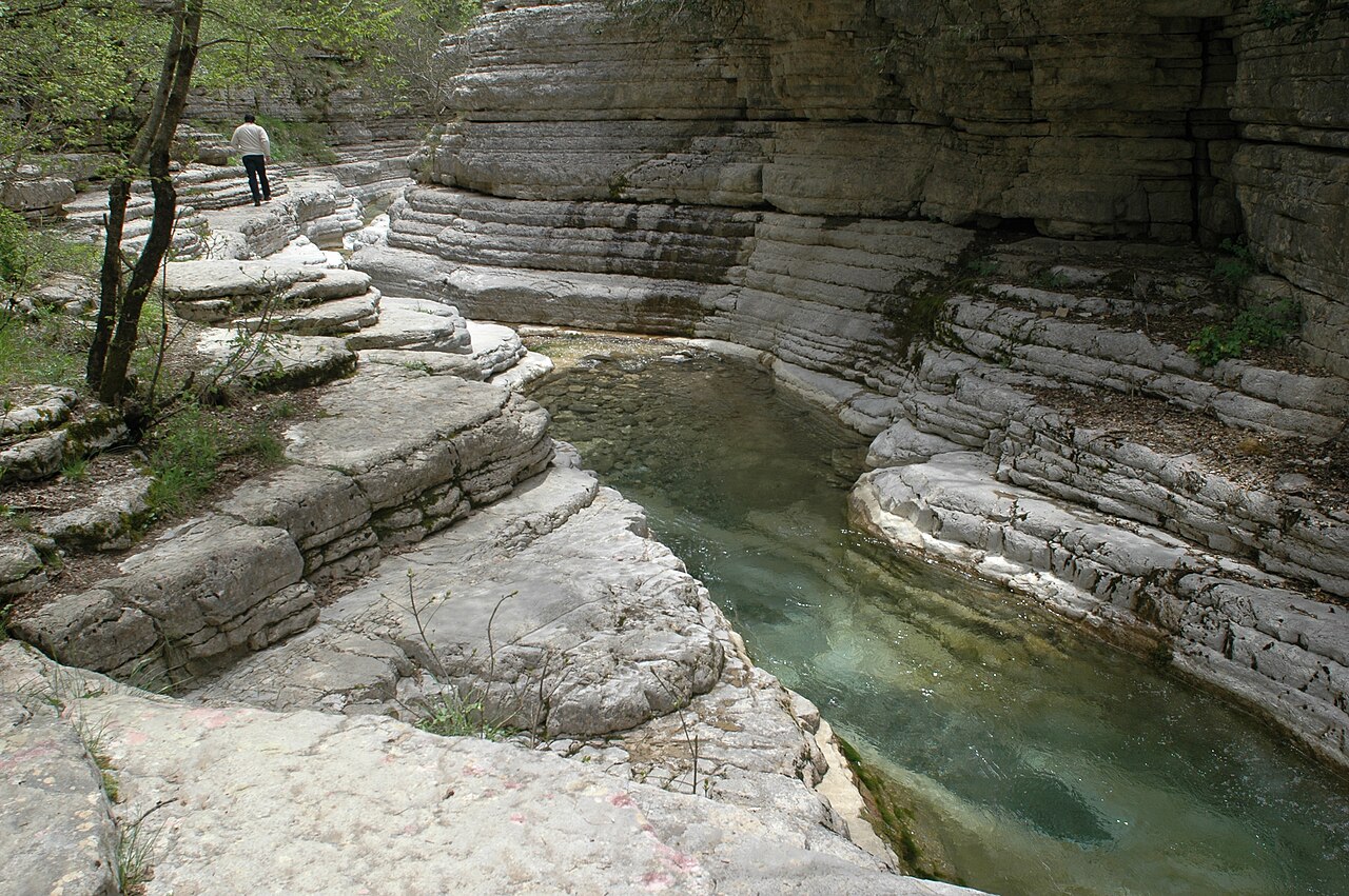 Skalne baseny Rogovo