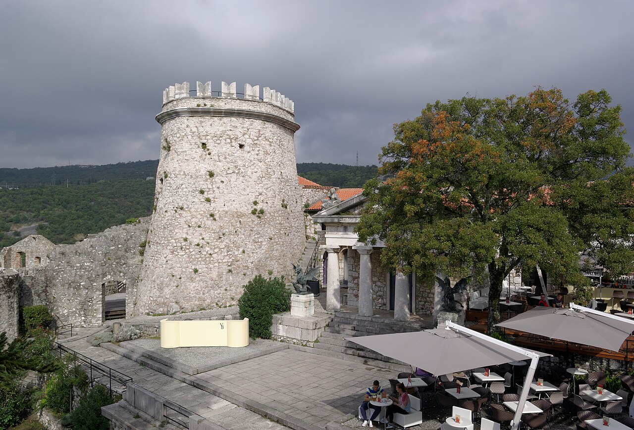 Zamek Trsat i schody Petara Kružića