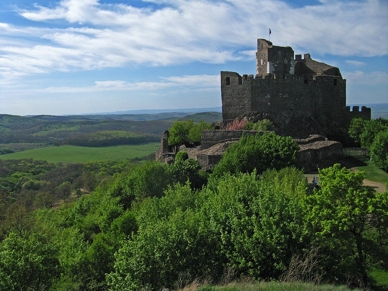 Zamek Hollókő