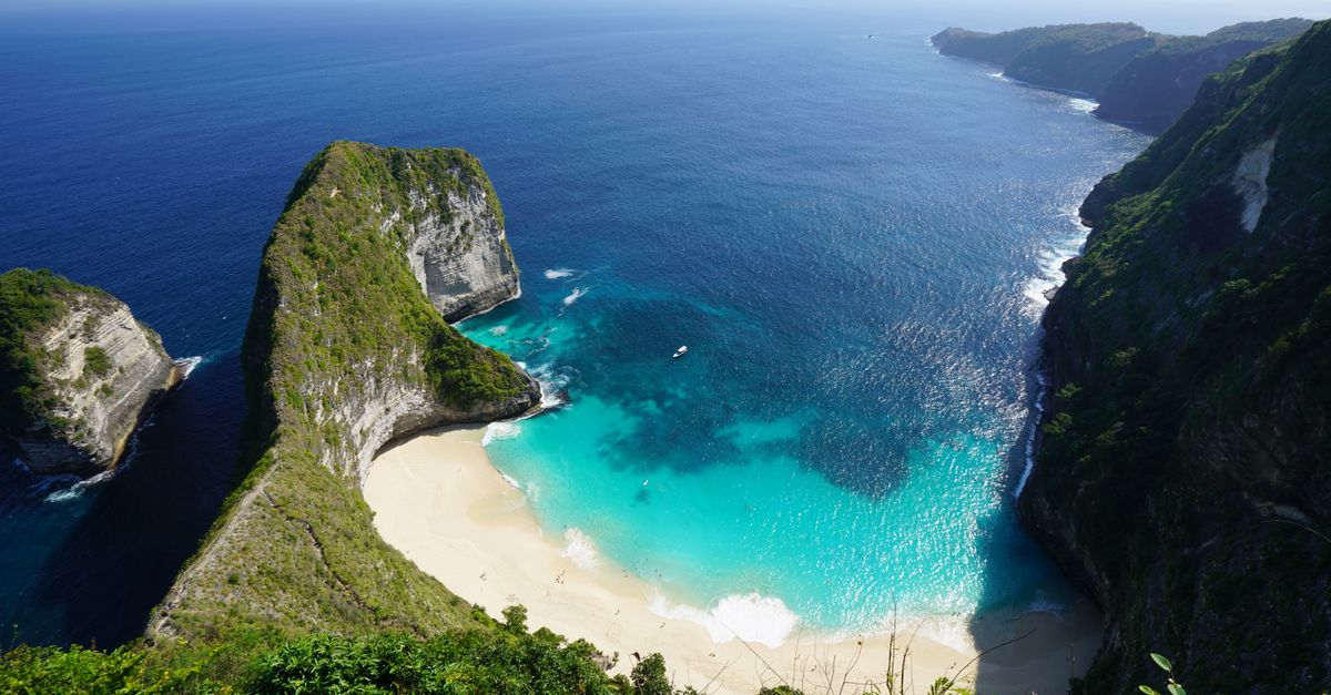 Kelingking Beach