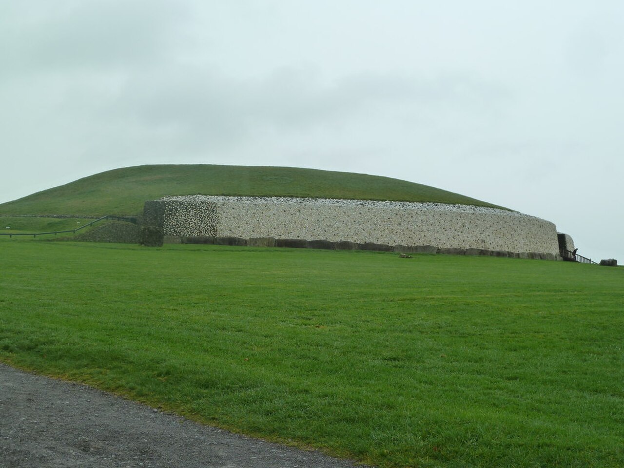 Grobowiec korytarzowy Newgrange