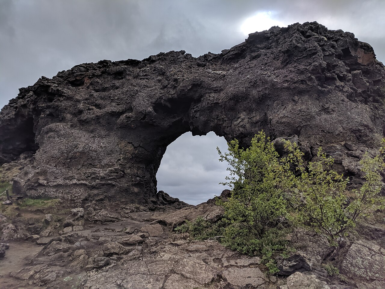 Formacje lawowe Dimmuborgir