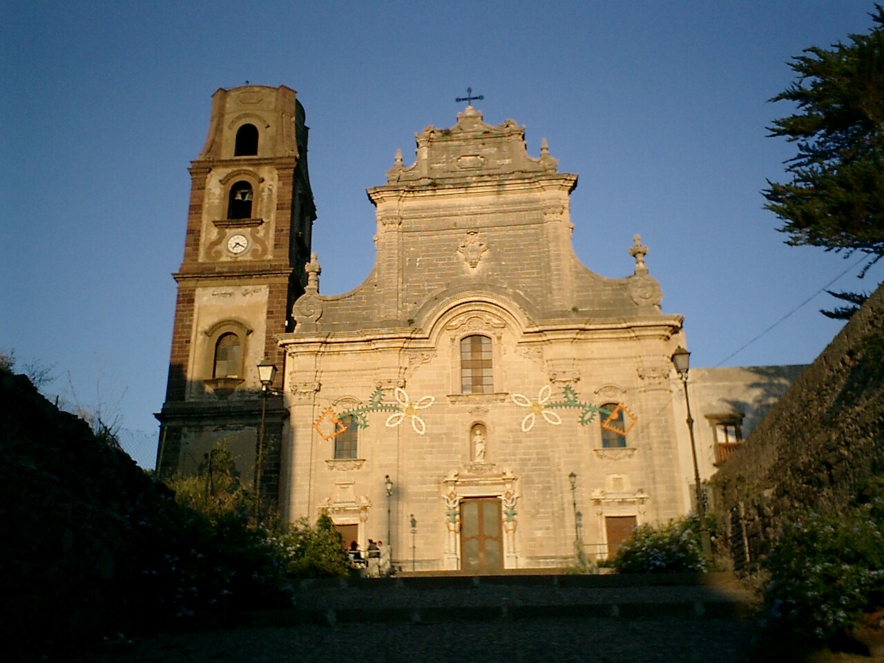 Katedra San Bartolomeo i krużganek normański