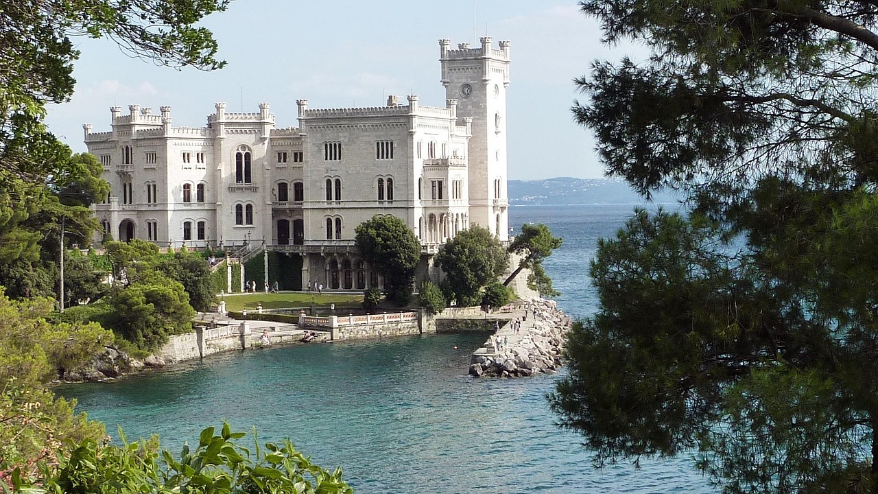 Zamek i park Miramare