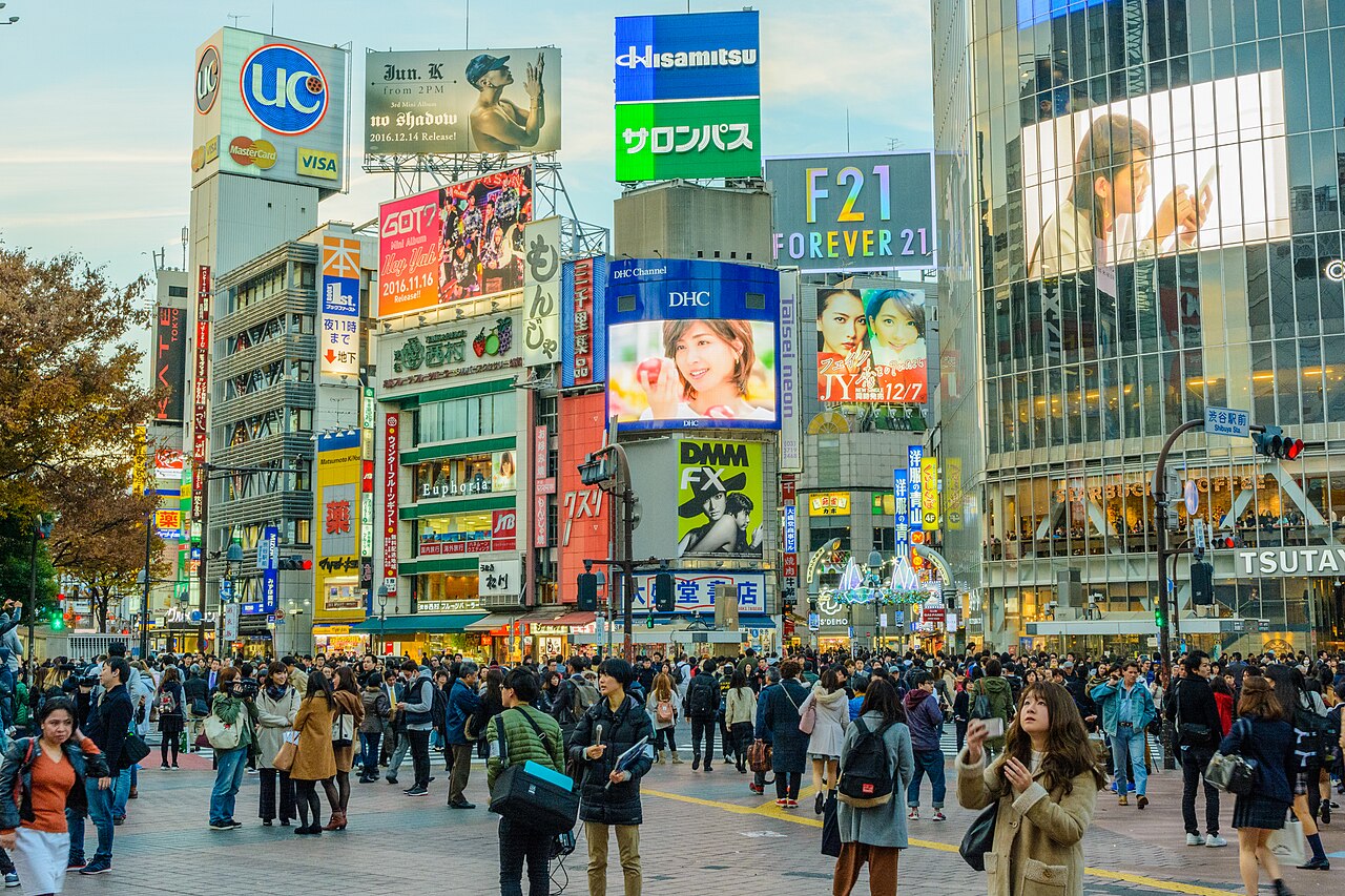 Skrzyżowanie Shibuya i pomnik Hachiko