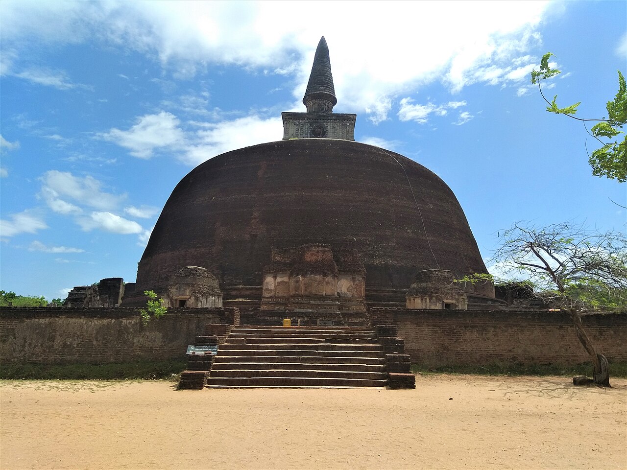 Stupa Rankotha Vehera