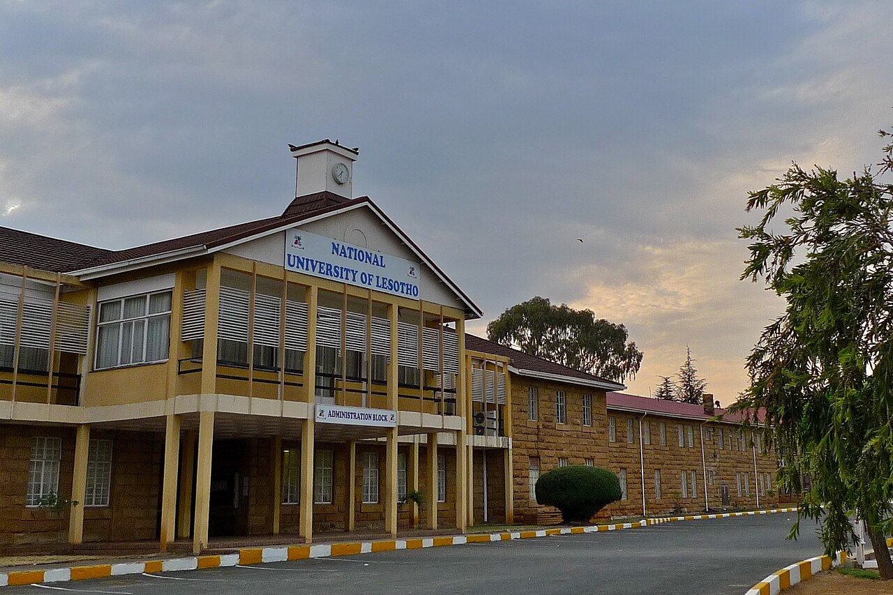 Kampus National University of Lesotho