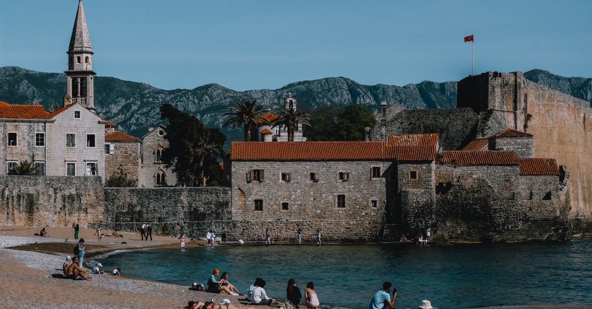 Riva i restauracje nadmorskie