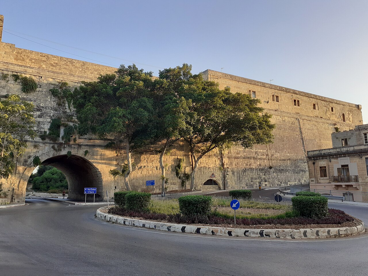 Bastiony Cospicui i linie Cottonera