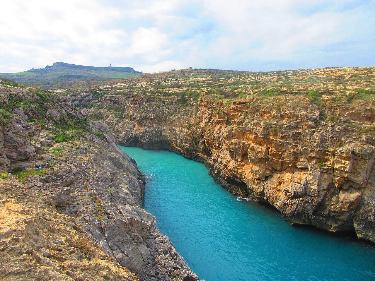 Szlak klifowy z Wied il-Għasri