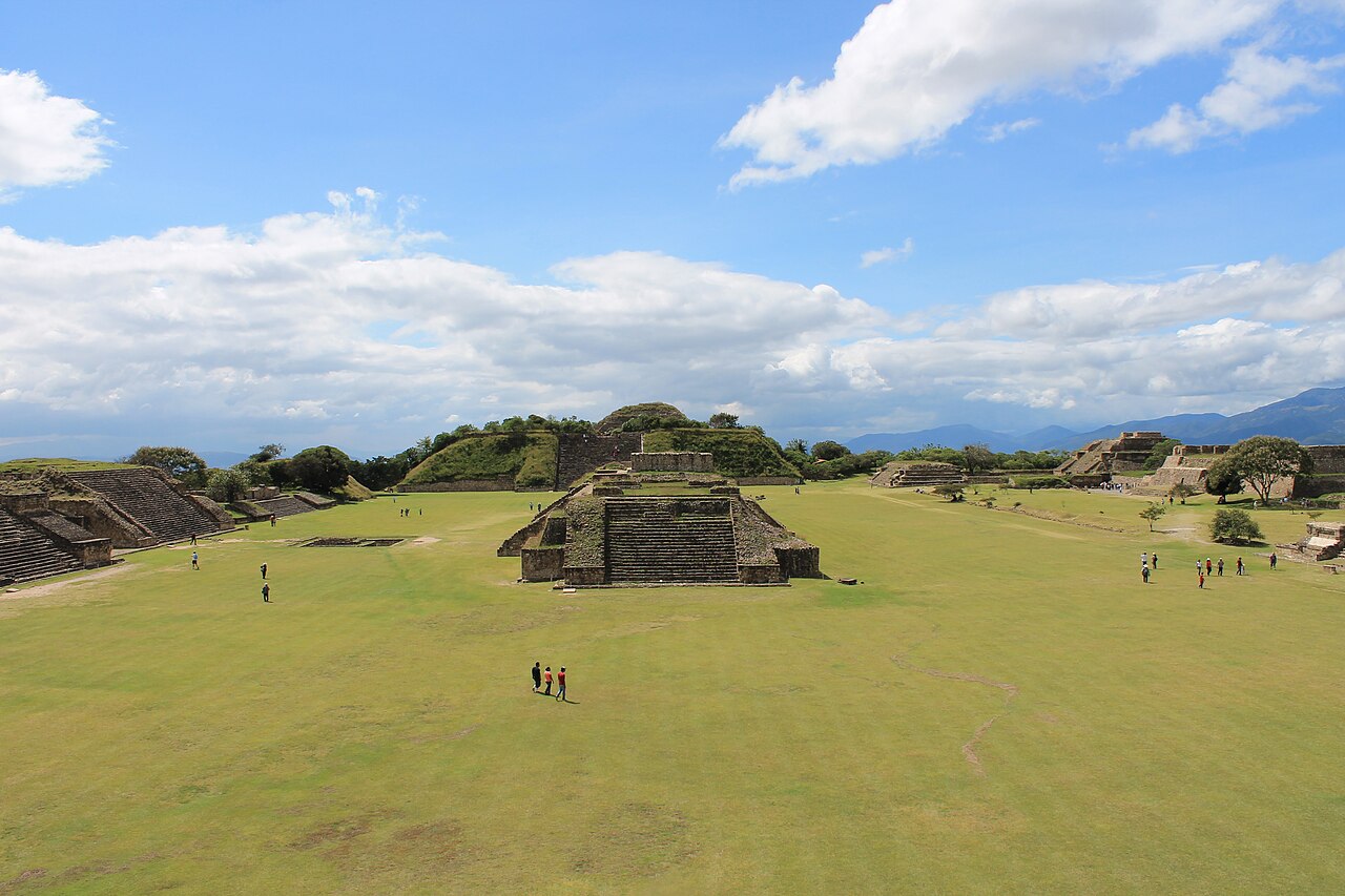 Wielki Plac Monte Alban