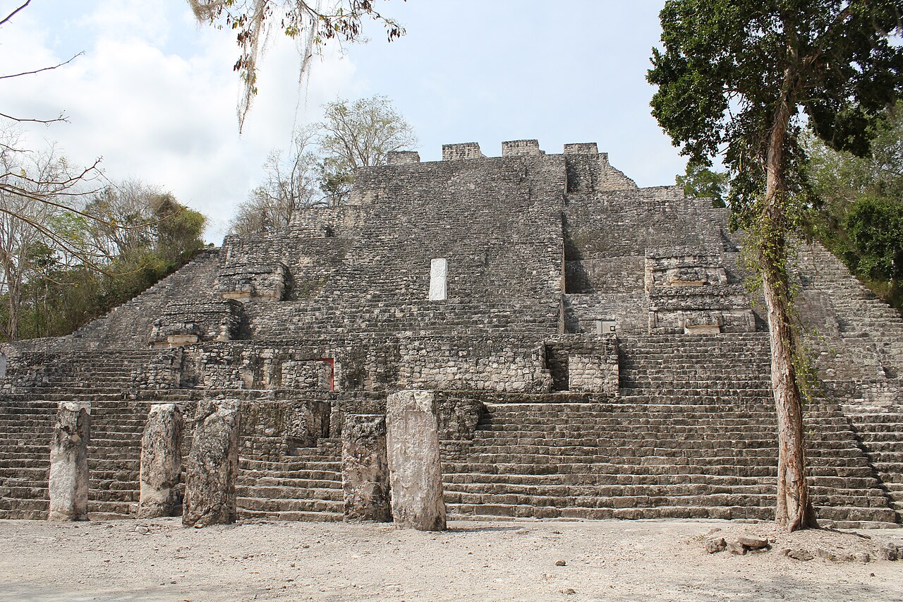 Struktura II w Calakmul
