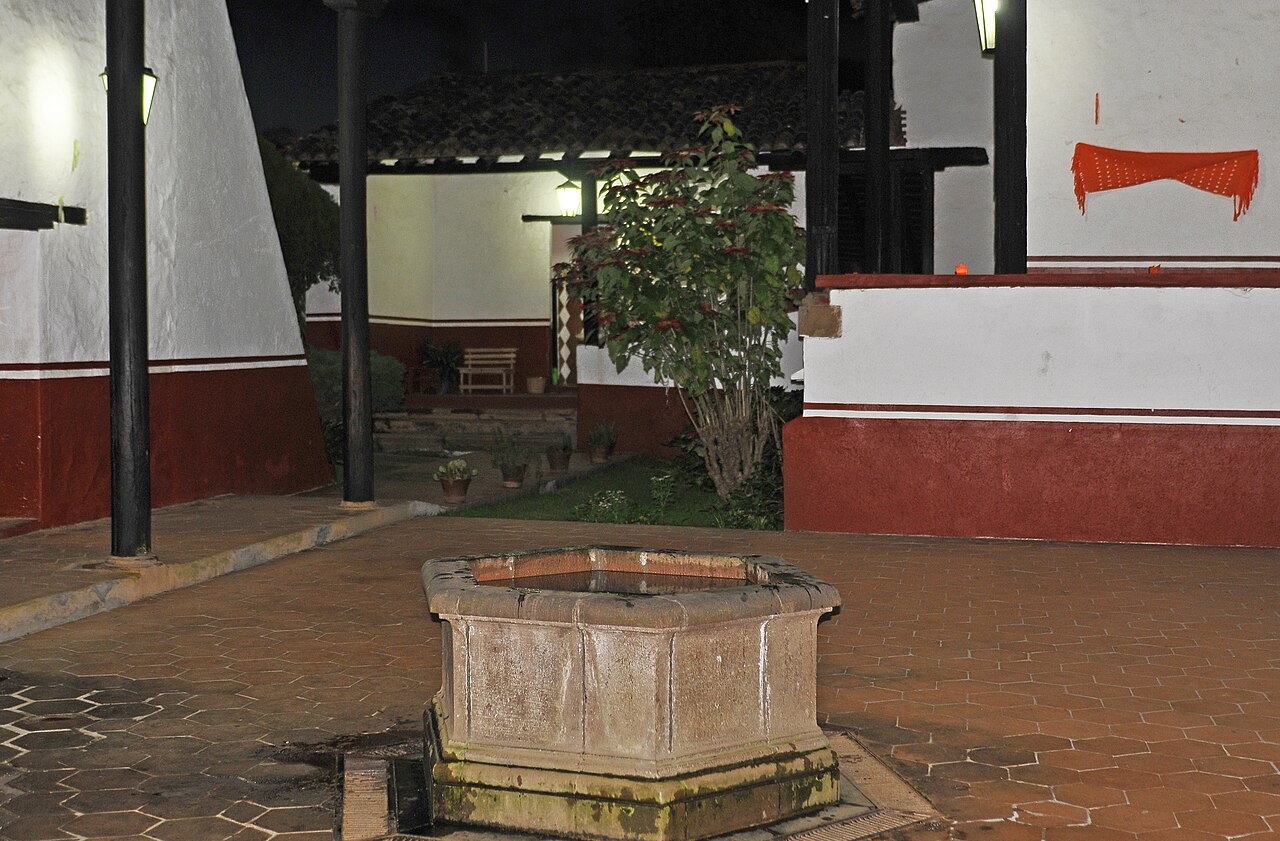 Casa de los Once Patios