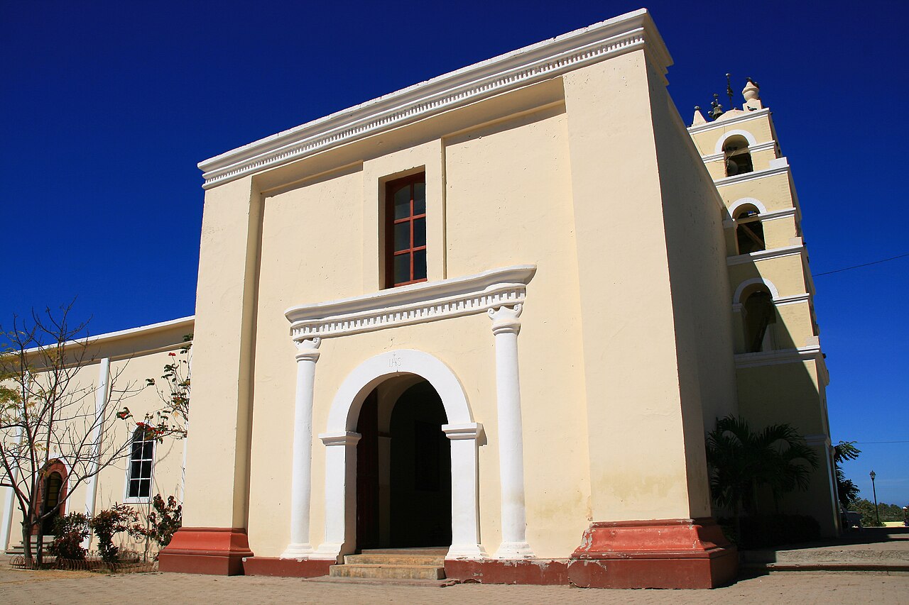 Misja i historyczne centrum Todos Santos