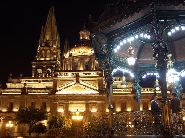 Plaza de Armas i katedra