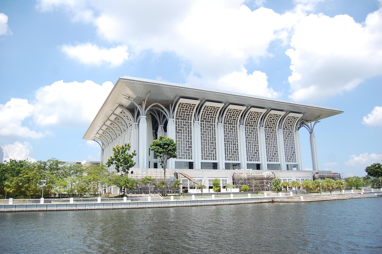 Rejs po jeziorze Putrajaya