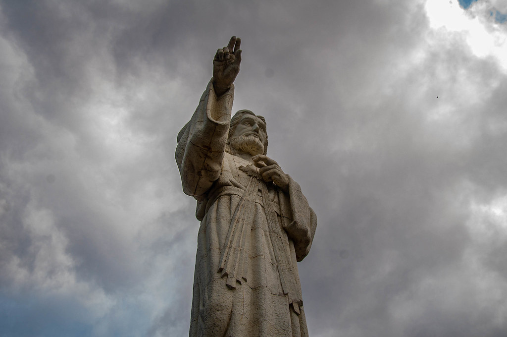 Statua Cristo de la Misericordia