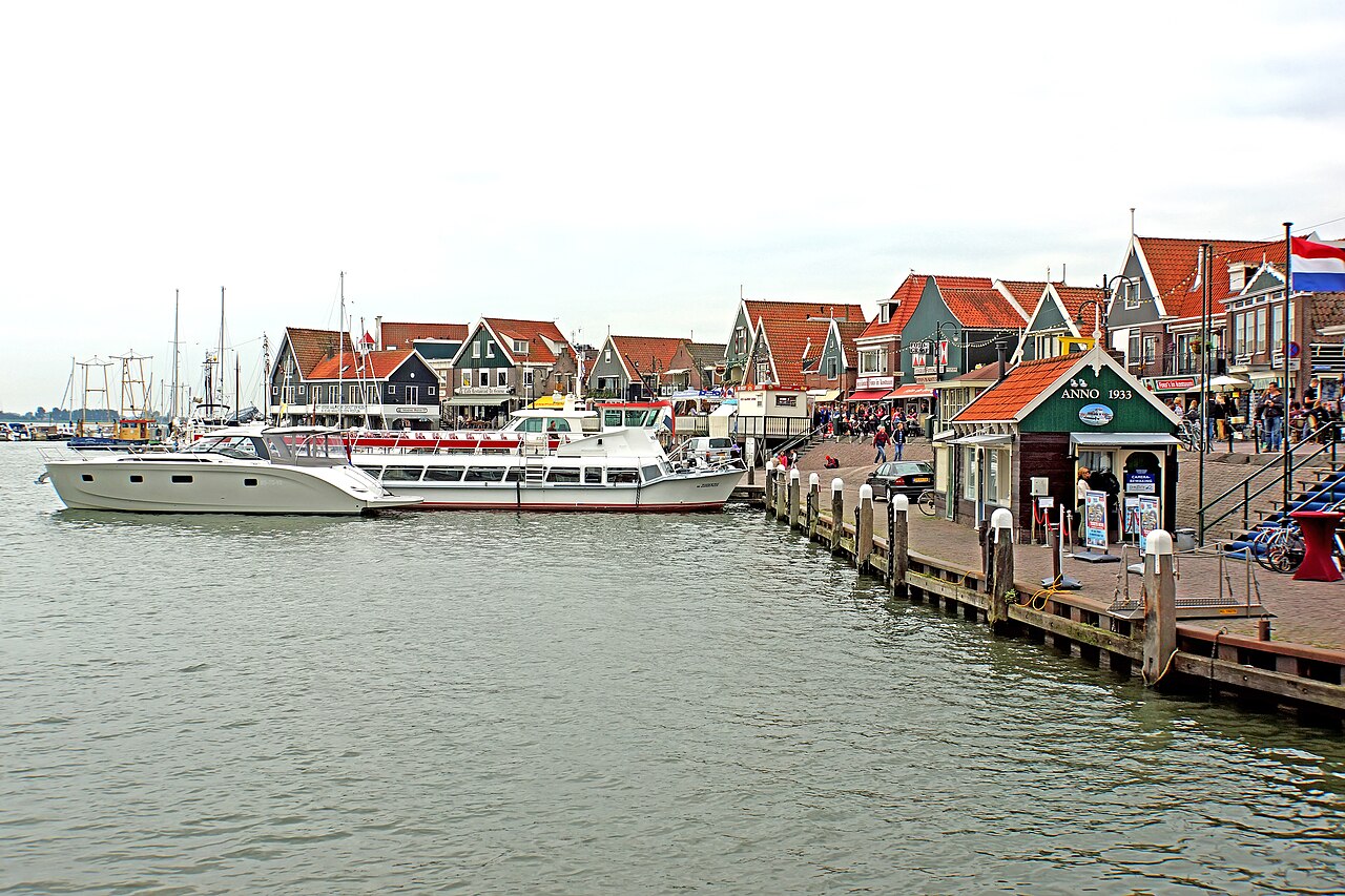 Rejs Marken Express